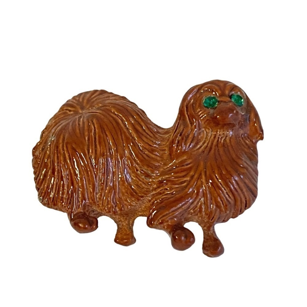 Vintage Pekingese Dog Brooch Small Dainty Brown Green Rhinestone Eyes Gerrys